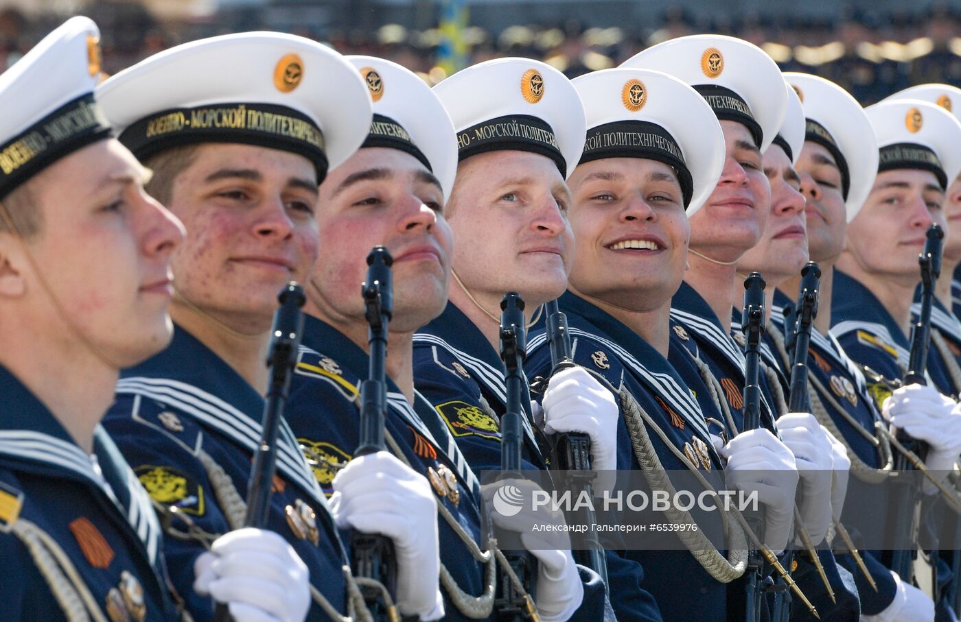 Военный парад в городах России, посвящённый 76-й годовщине Победы