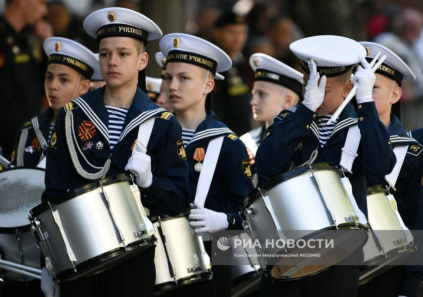 Военный парад в городах России, посвящённый 76-й годовщине Победы 