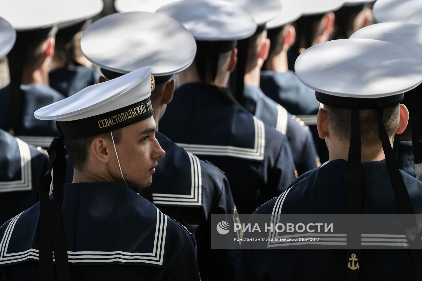 Военный парад в городах России, посвящённый 76-й годовщине Победы 