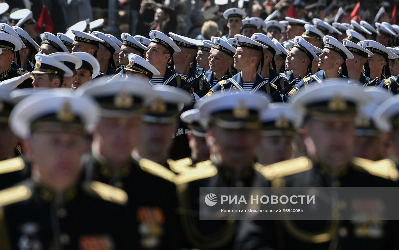 Военный парад в городах России, посвящённый 76-й годовщине Победы 