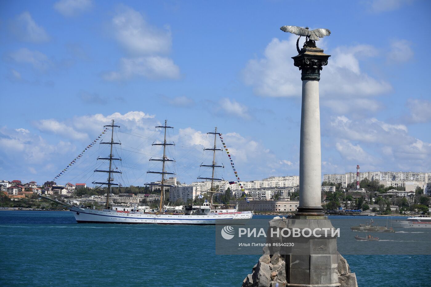 Празднование Дня Победы в регионах России