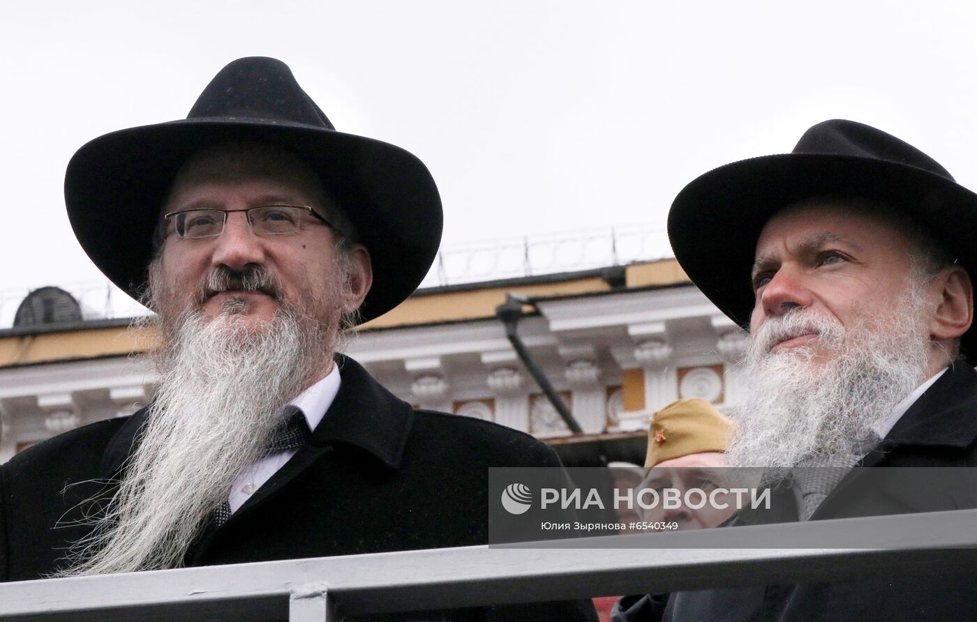 Военный парад в честь 76-й годовщины Победы