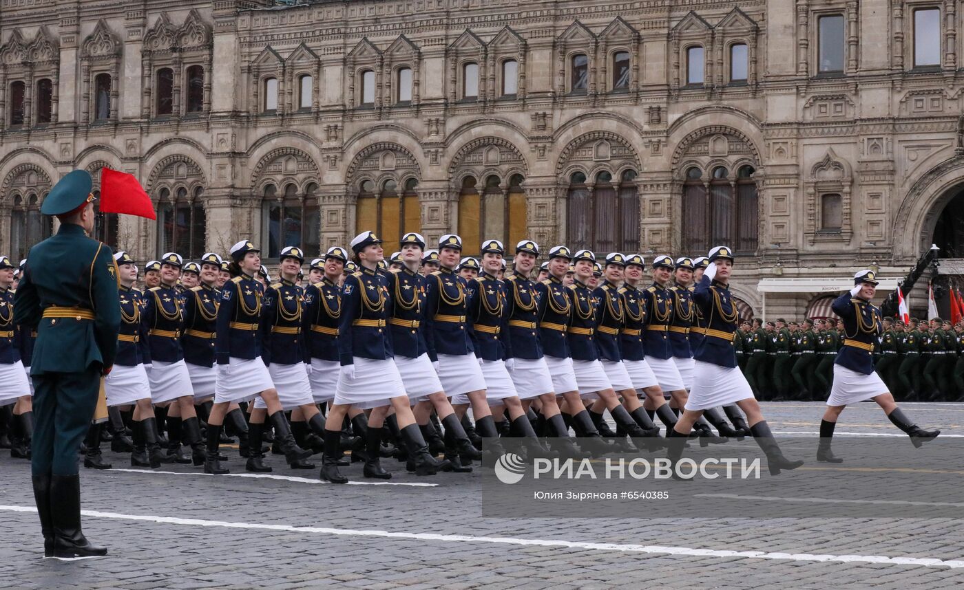 Военный парад в честь 76-й годовщины Победы 