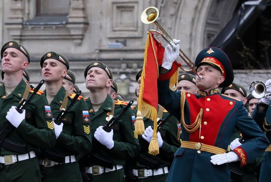Военный парад в честь 76-й годовщины Победы 