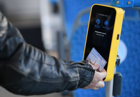 Запуск новых автобусов коммерческих перевозчиков на городские маршруты