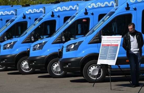 Запуск новых автобусов коммерческих перевозчиков на городские маршруты