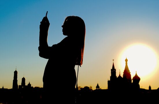 Теплая погода в Москве