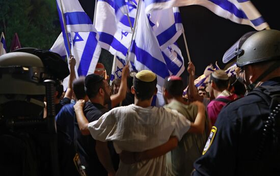 Ситуация в Тель-Авиве в связи с обострением палестино-израильского конфликта