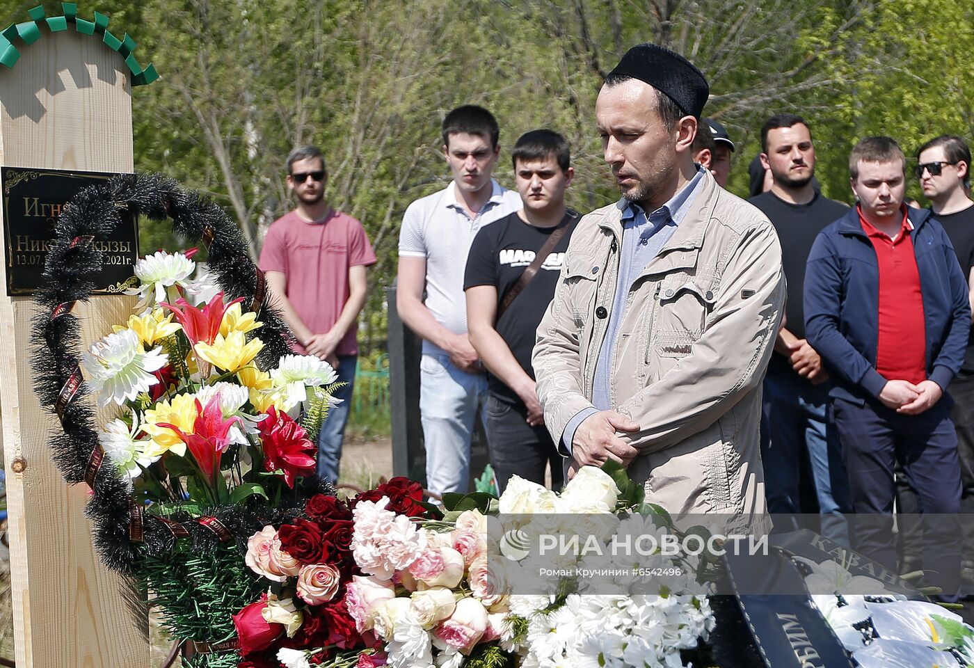 Траур по погибшим в казанской школе