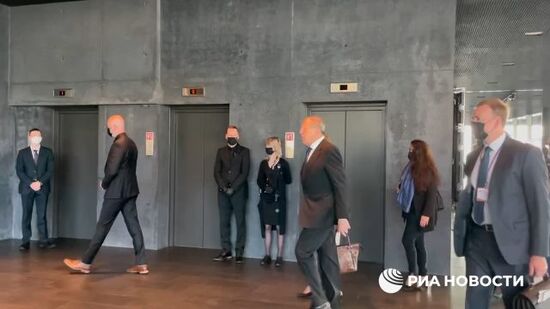 Лавров и Блинкен участвуют в министерской сессии Арктического совета