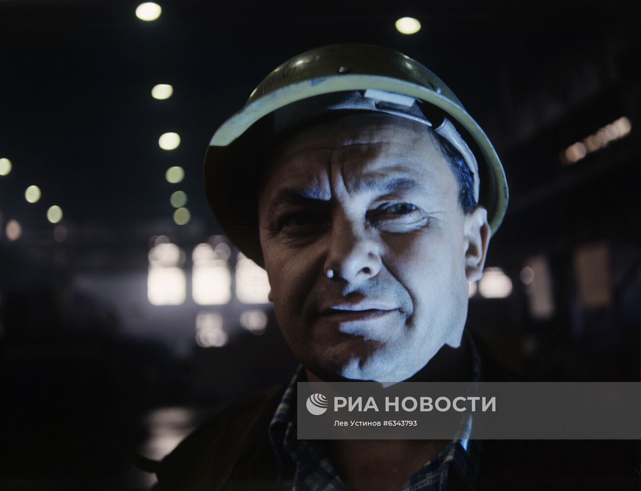 Черноморский судостроительный завод | РИА Новости Медиабанк