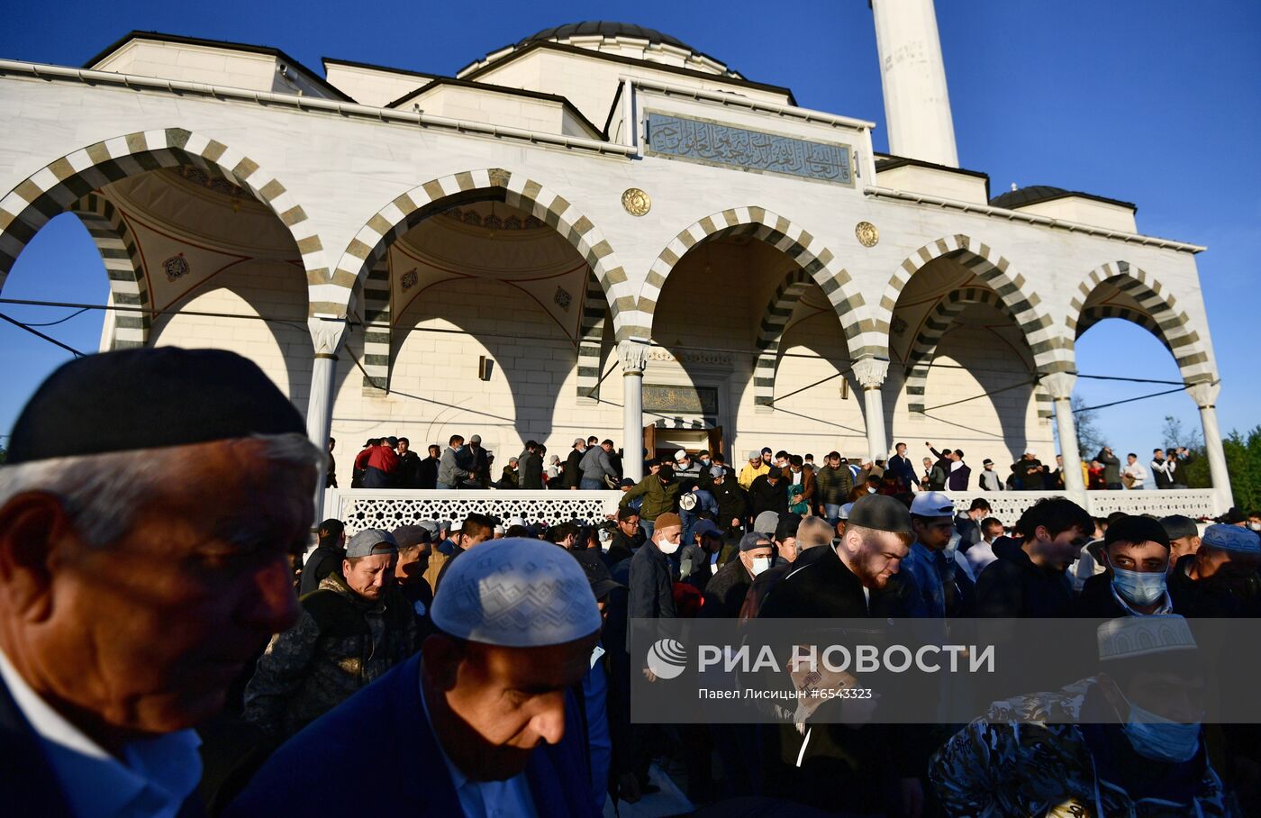 Празднование Ураза-байрама в России