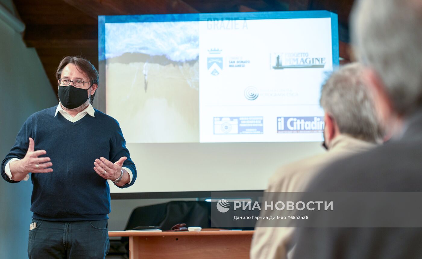 Открытие выставки победителей конкурса им. Андрея Стенина в Сан-Донато-Миланезе 