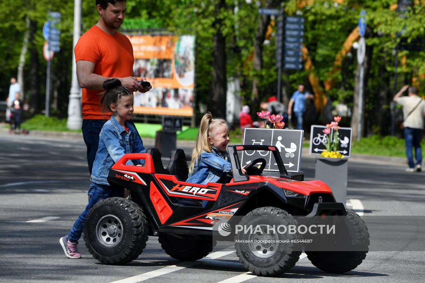 Тёплая погода в Москве 