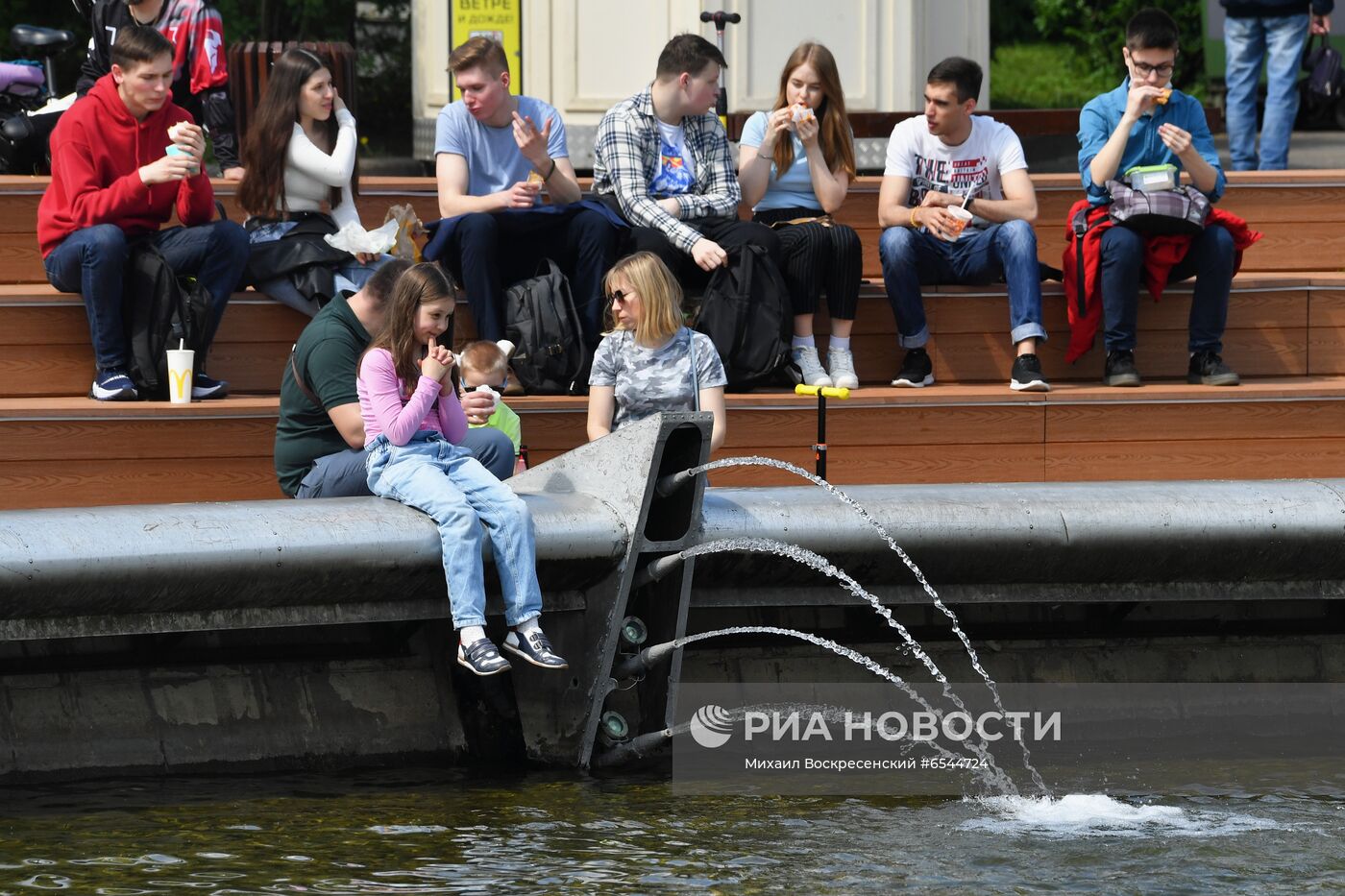 Тёплая погода в Москве 