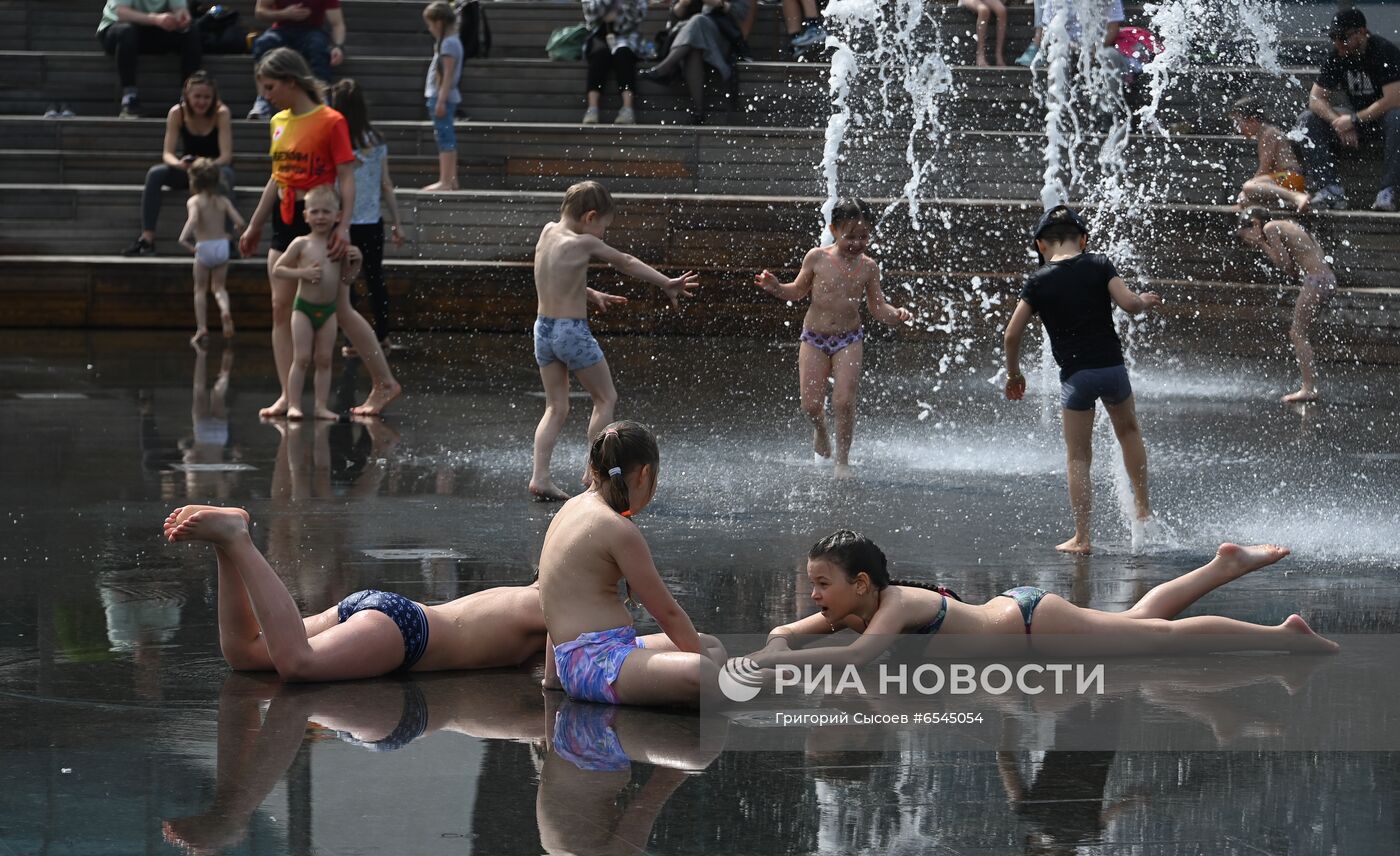 Тёплая погода в Москве 