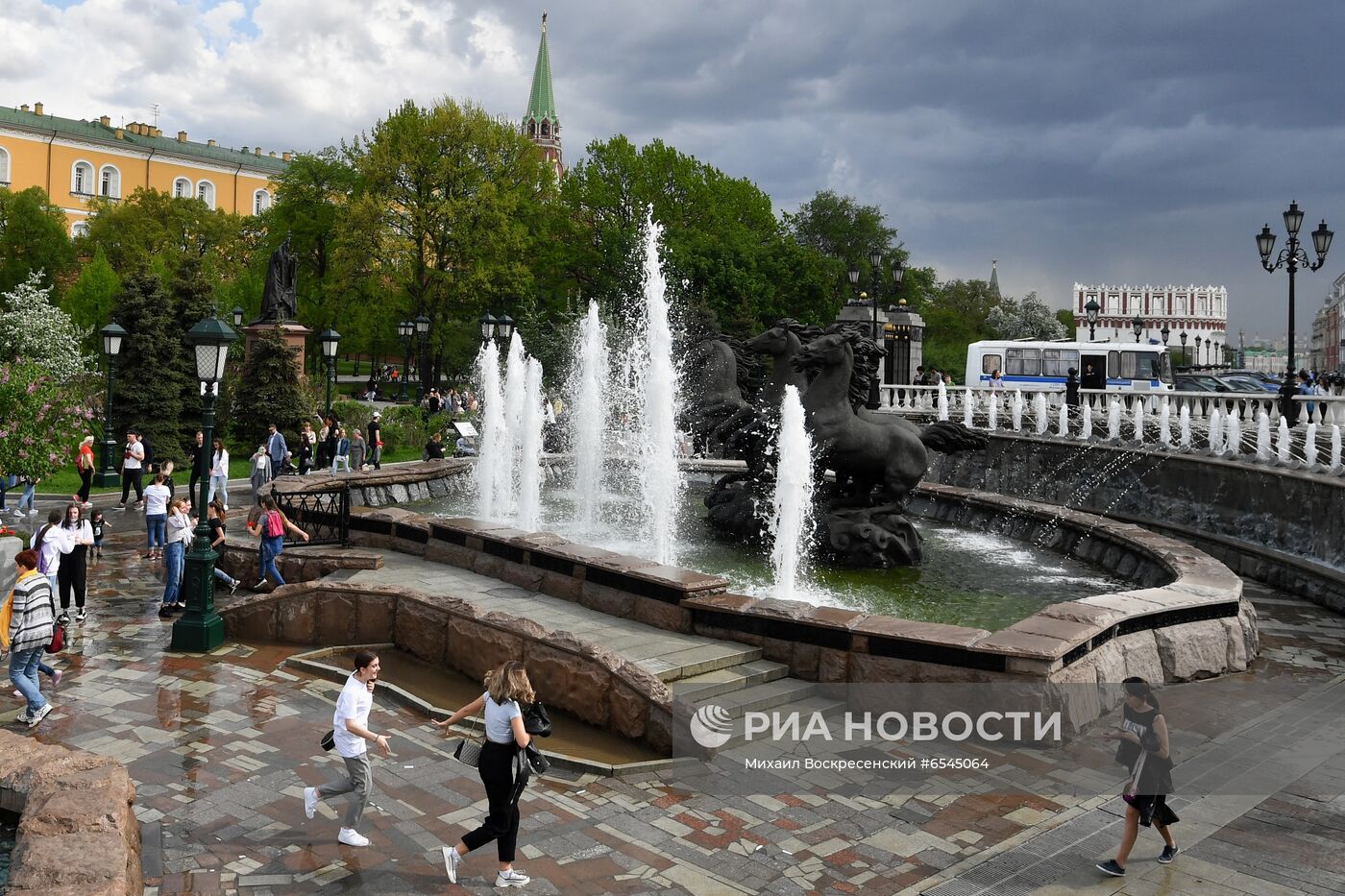 Тёплая погода в Москве 