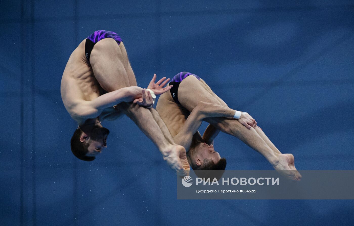 Синхронные прыжки в воду. Чемпионат Европы. Мужчины. Вышка 10 м