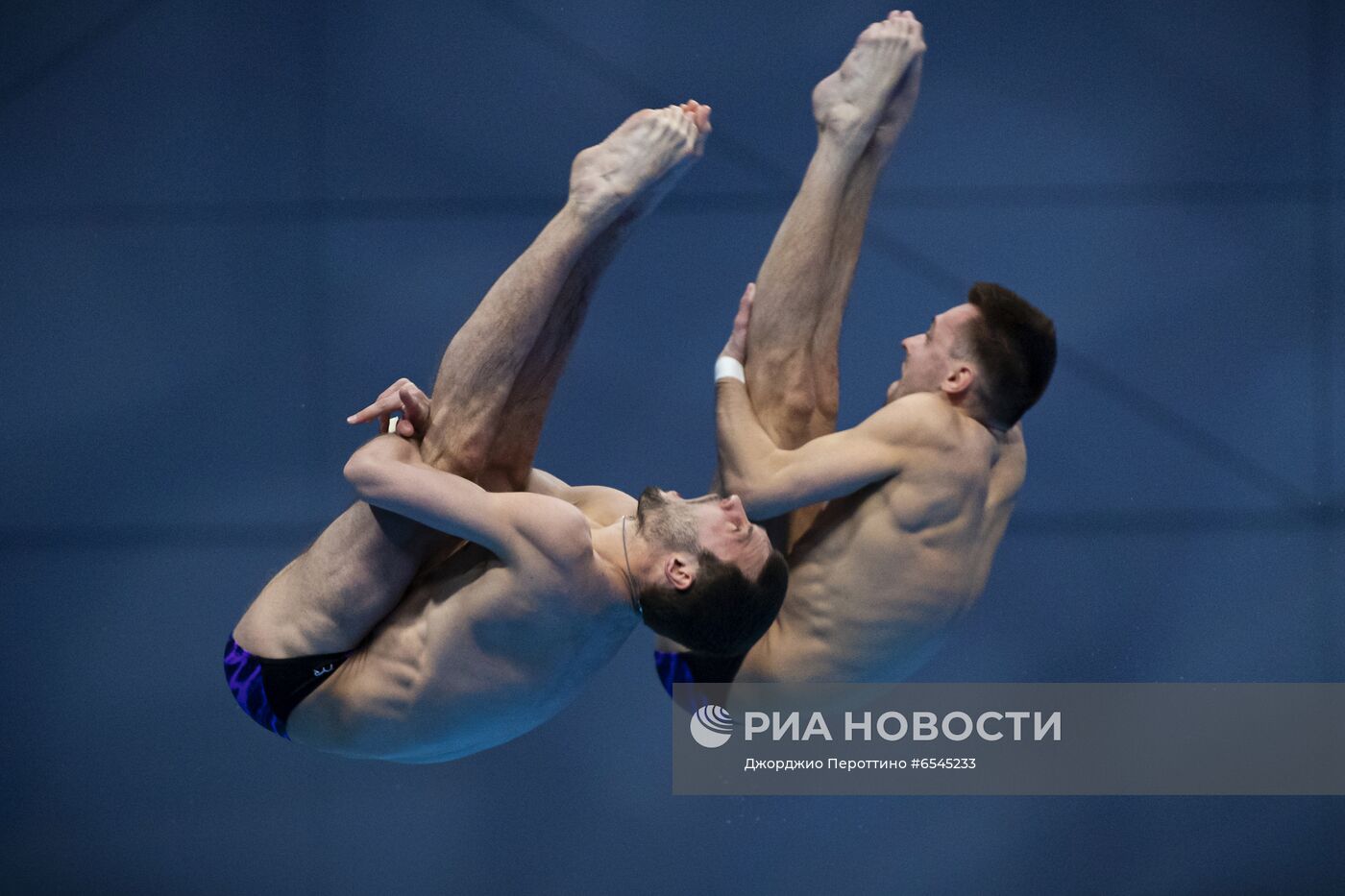 Синхронные прыжки в воду. Чемпионат Европы. Мужчины. Вышка 10 м