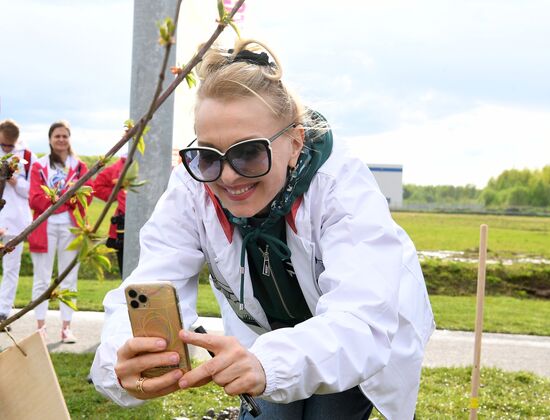 Субботник компании Bosco di Ciliegi в Калуге 