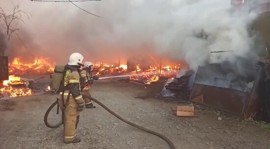 Пожар на садовых участках в Екатеринбурге