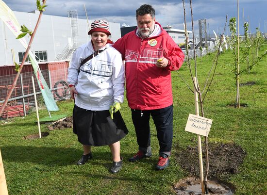 Субботник компании Bosco di Ciliegi в Калуге 