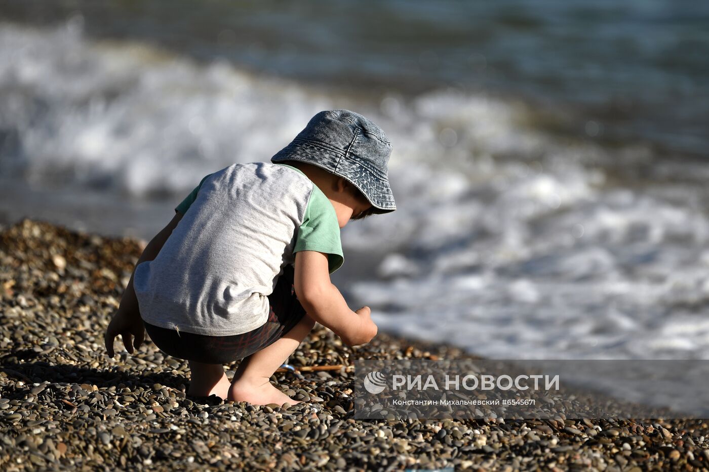 Отдыхающие в Крыму