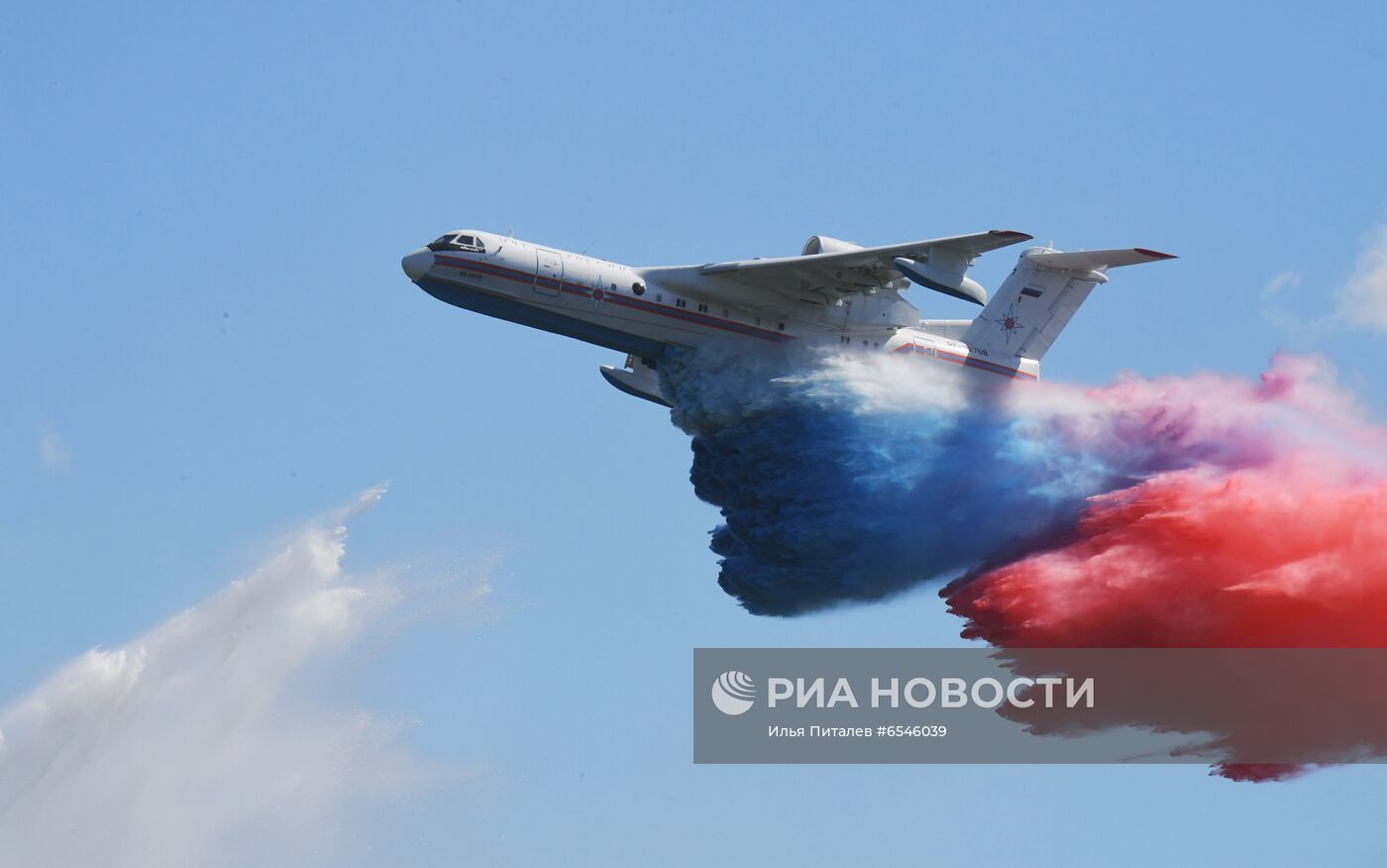 Салон "Комплексная безопасность". Демонстрационные учения МЧС России