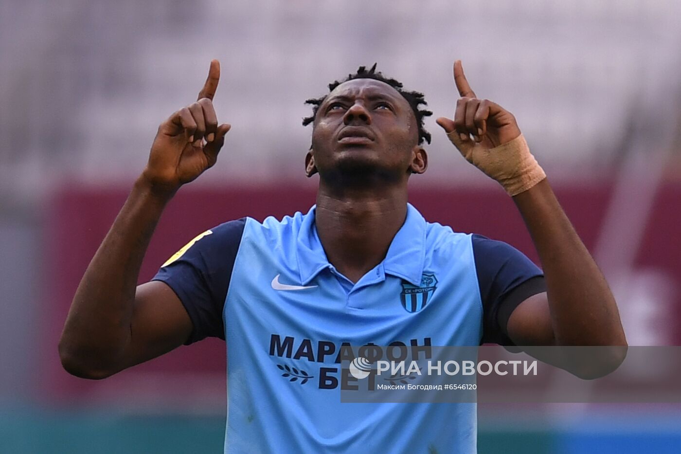 Футбол. РПЛ. Матч "Рубин" - "Ротор"