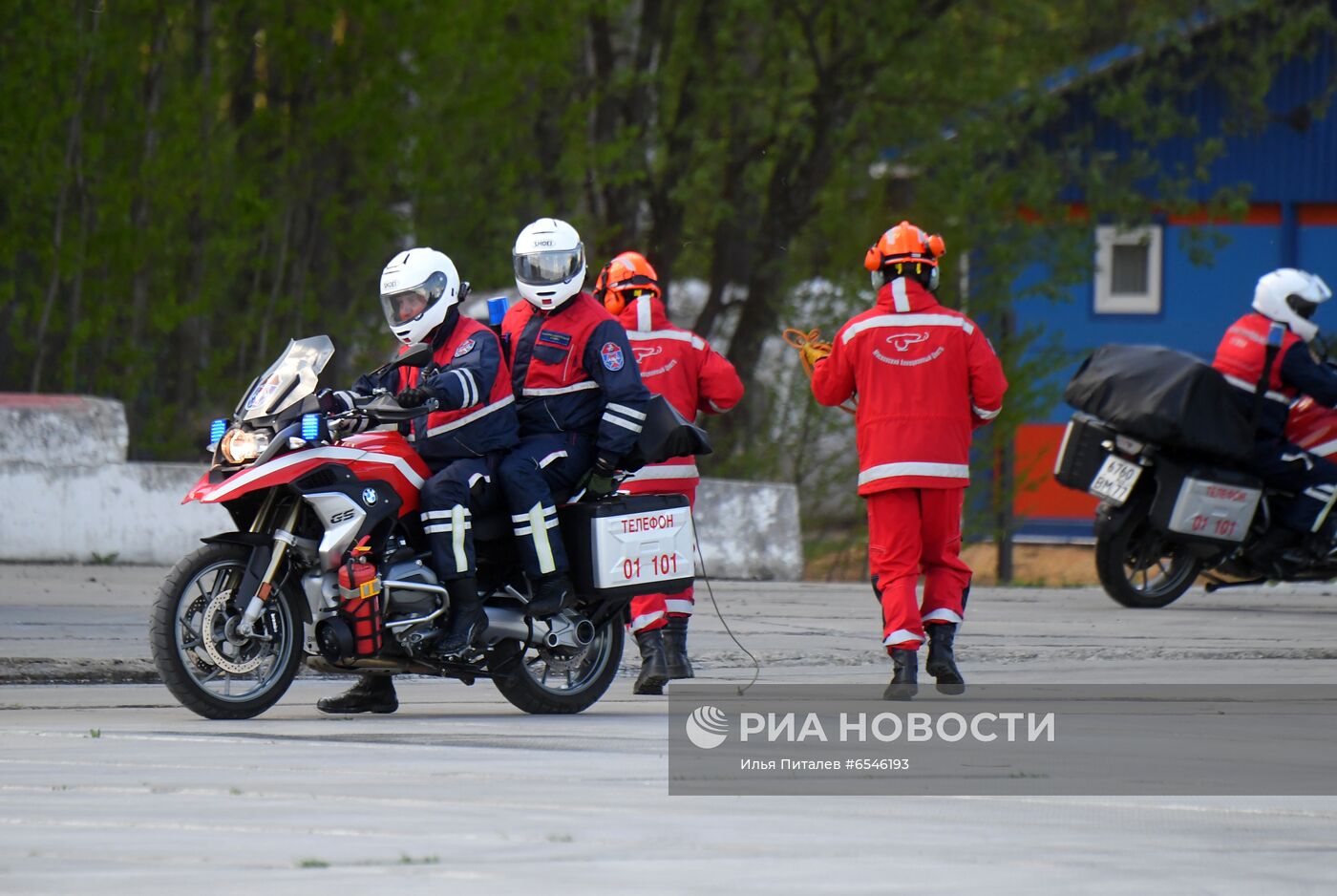 Салон "Комплексная безопасность". Демонстрационные учения МЧС России