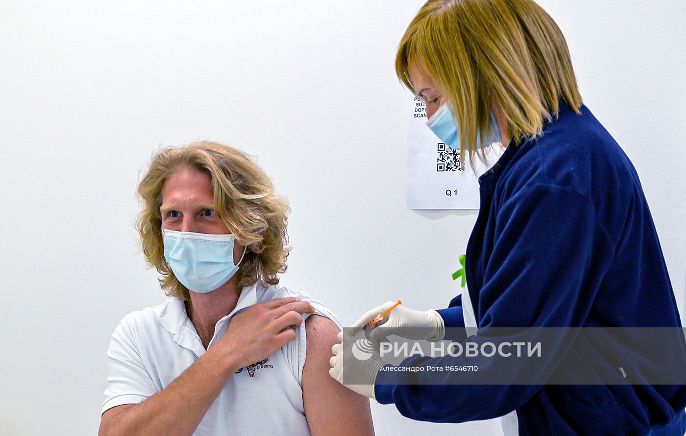 В Сан-Марино открылся прививочный туризм для желающих вакцинироваться "Спутником V"