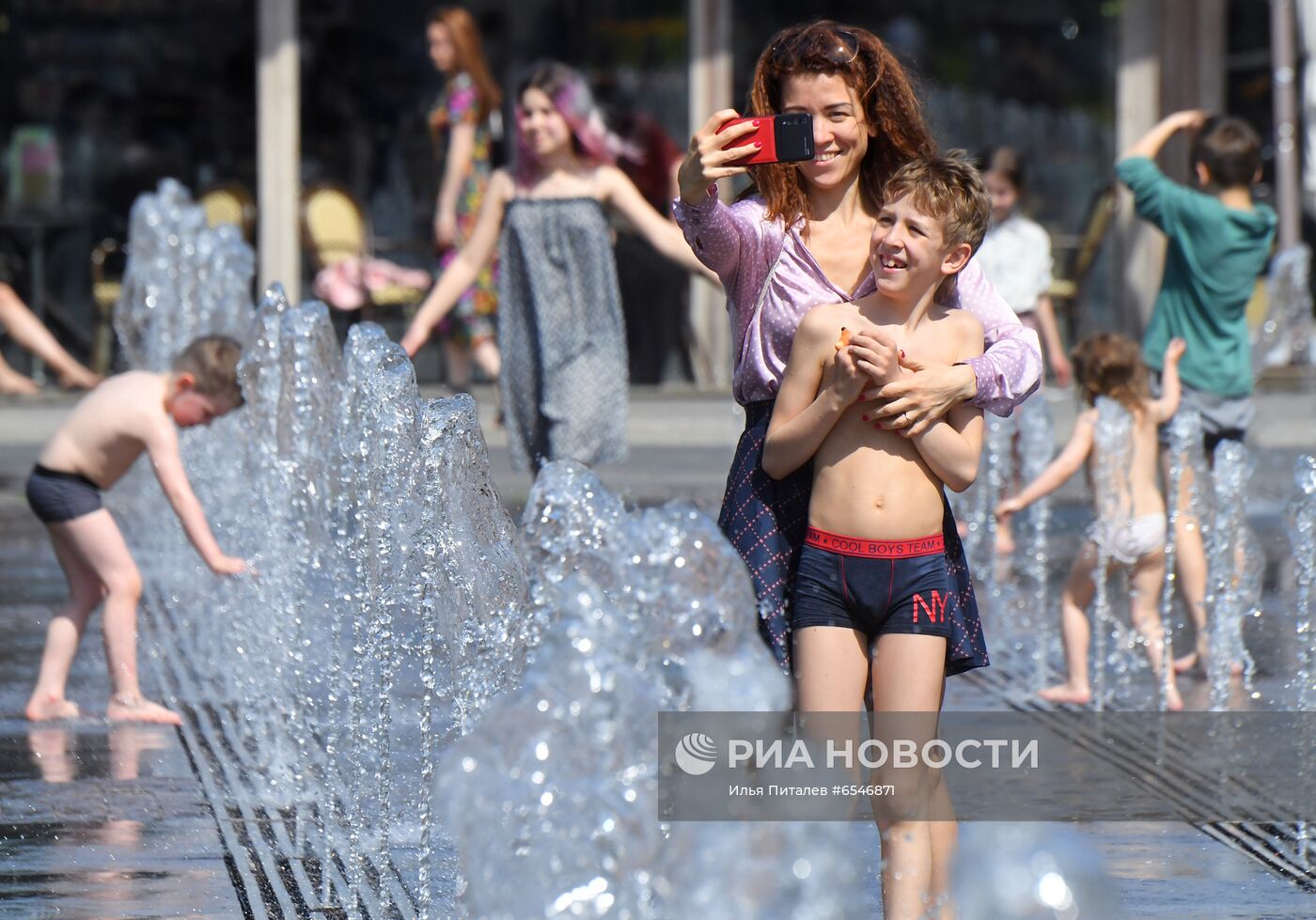 Жаркая погода в Москве 