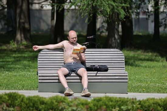 Жара в Москве 