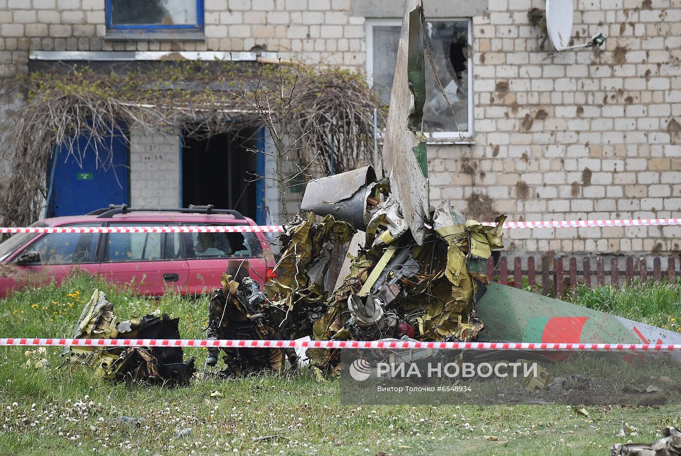 Место крушения самолета Як-130 в Барановичах