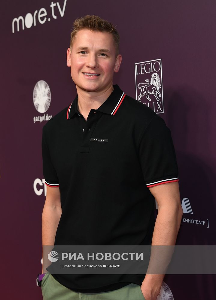 Премьера сериала "Регби"