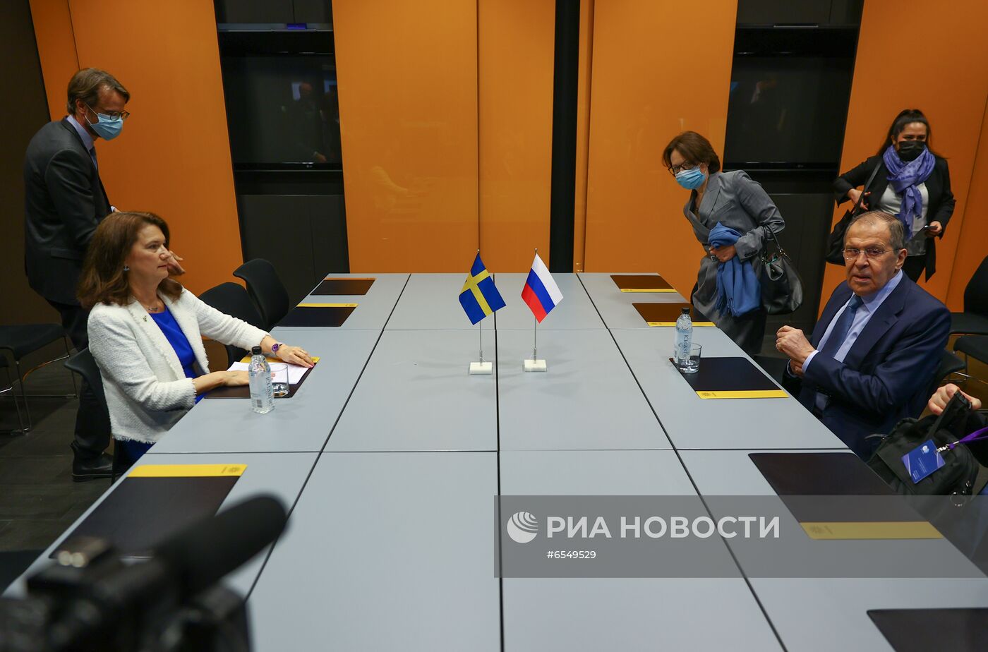 Визит главы МИД РФ С. Лаврова в Исландию