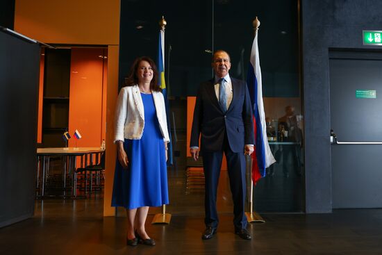 Визит главы МИД РФ С. Лаврова в Исландию