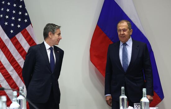 Визит главы МИД РФ С. Лаврова в Исландию