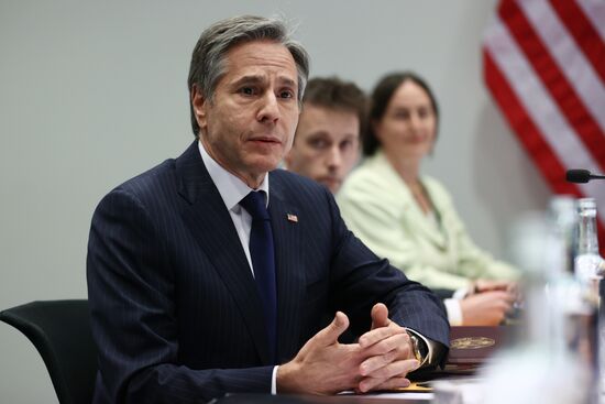 Визит главы МИД РФ С. Лаврова в Исландию