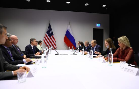 Визит главы МИД РФ С. Лаврова в Исландию