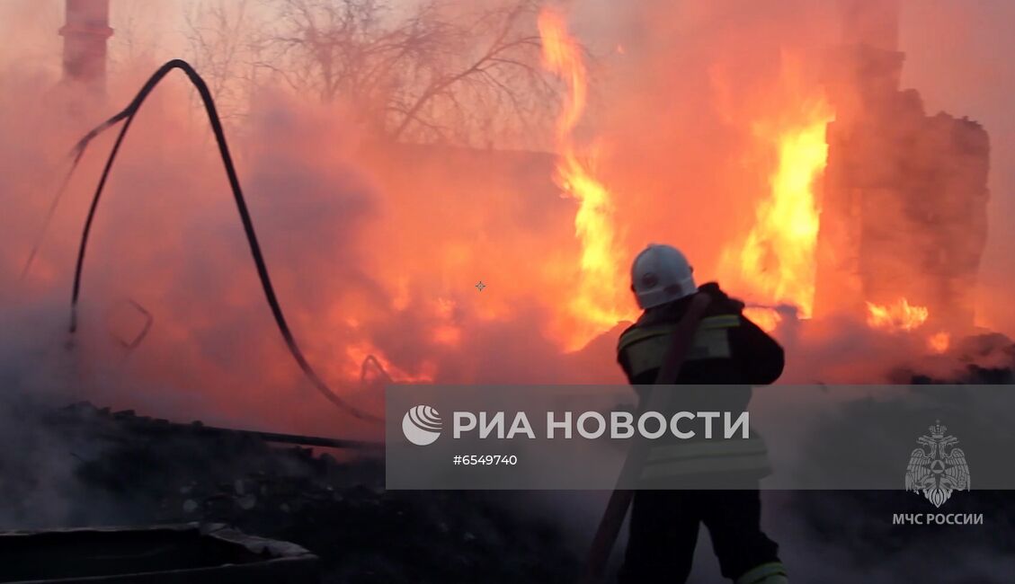 Пожар в поселке Дальний в Иркутской области