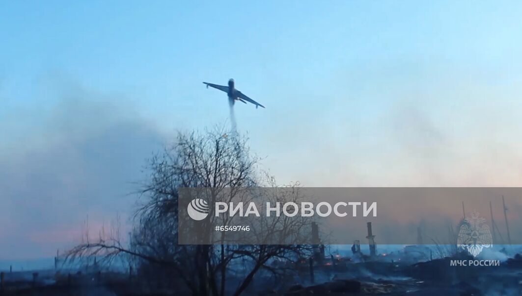 Пожар в поселке Дальний в Иркутской области