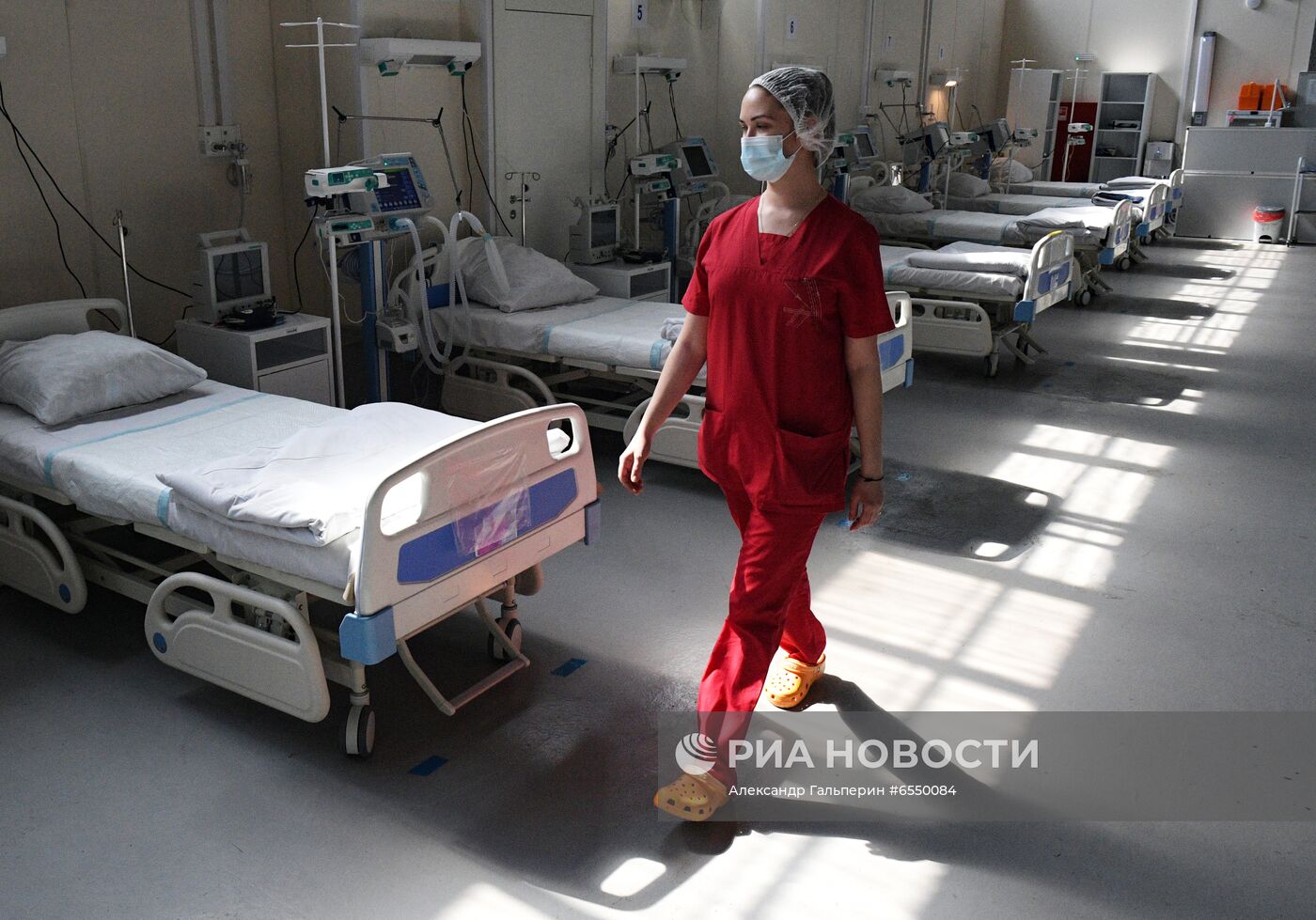 Подготовка госпиталя "Ленэкспо" к третьей волне коронавируса