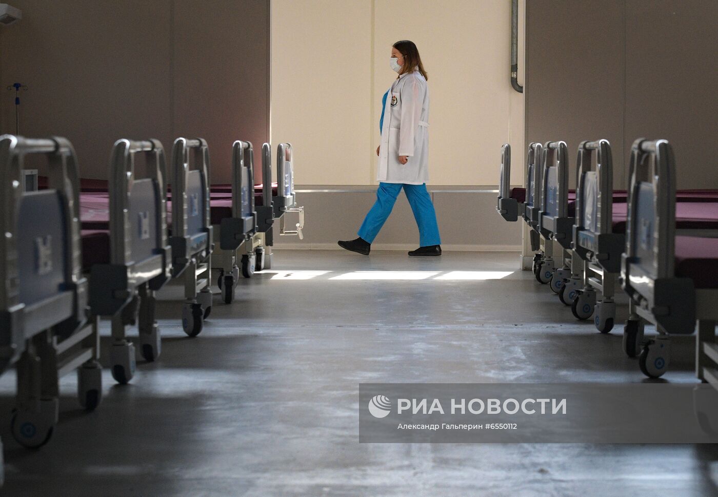 Подготовка госпиталя "Ленэкспо" к третьей волне коронавируса