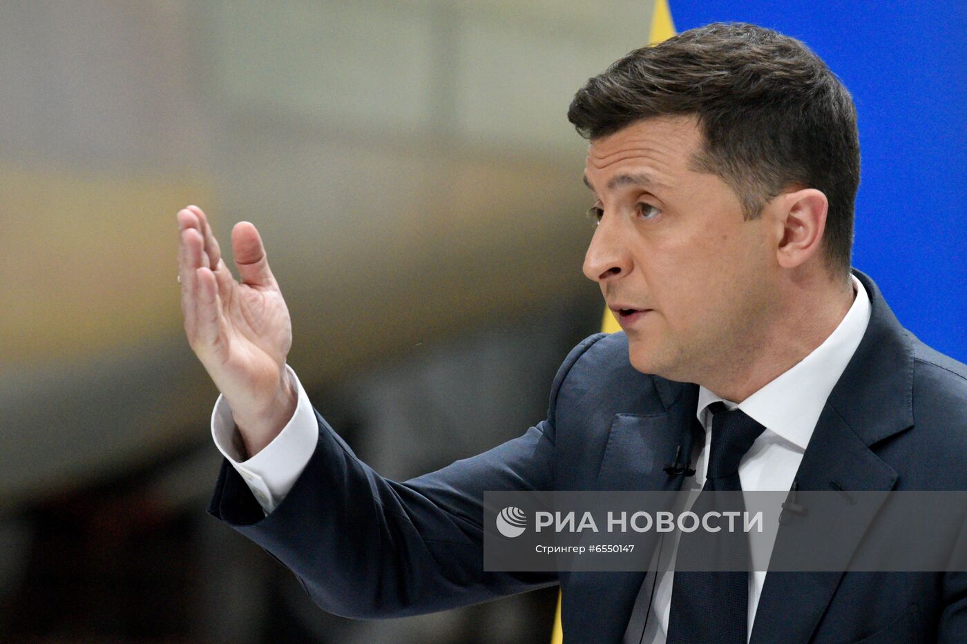 Пресс-конференция президента Украины В. Зеленского