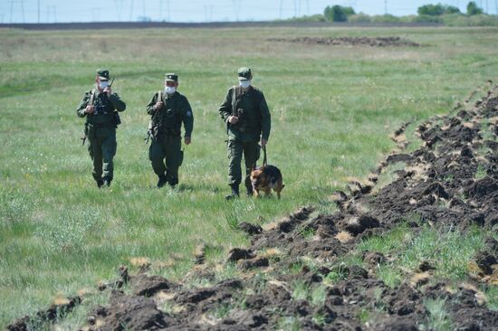 Служба пограничников на российско-казахстанской границе