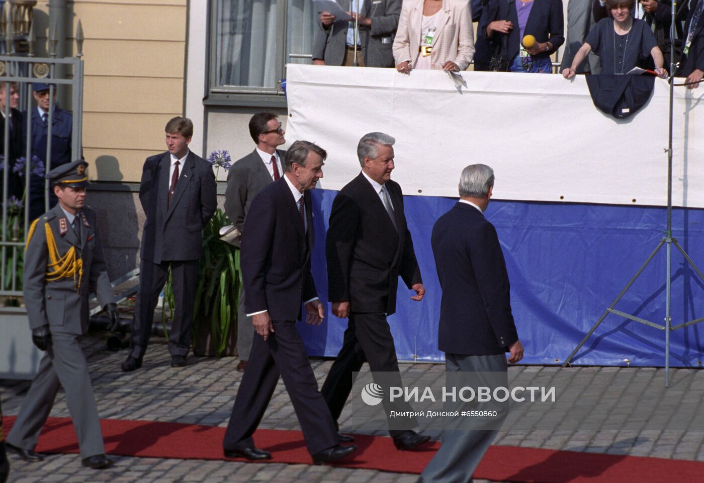 Официальный визит президента РФ Б. Н. Ельцина в Финляндию