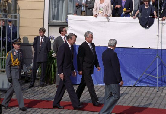 Официальный визит президента РФ Б. Н. Ельцина в Финляндию