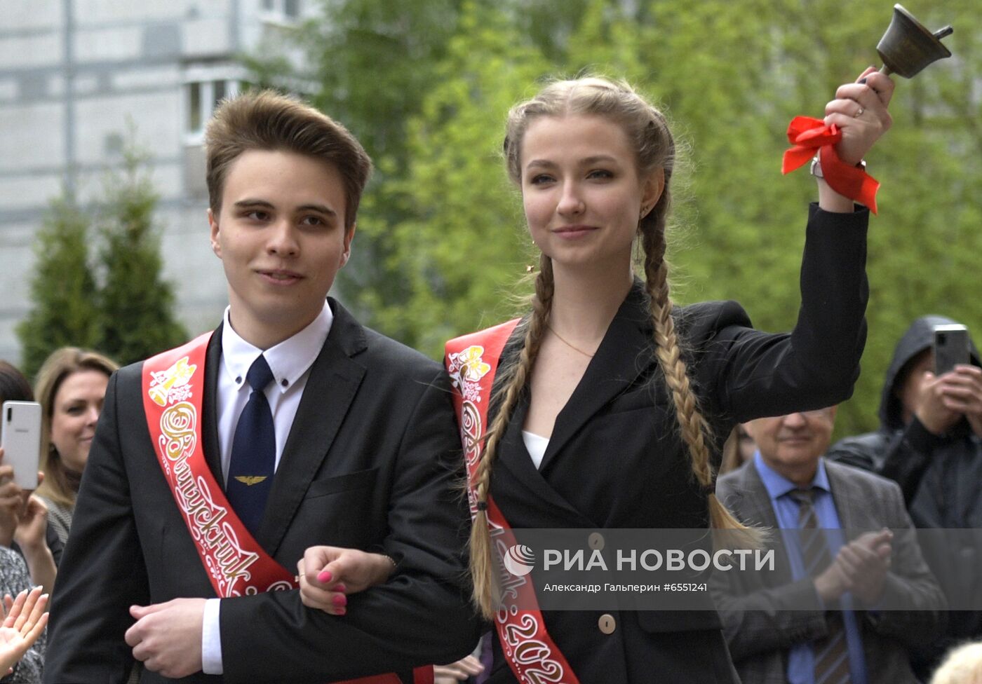 Последний звонок в регионах России
