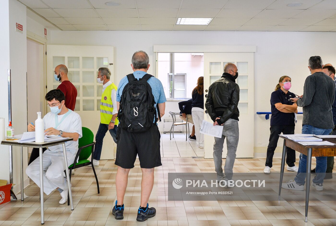 В Сан-Марино открылся прививочный туризм для желающих вакцинироваться "Спутником V"